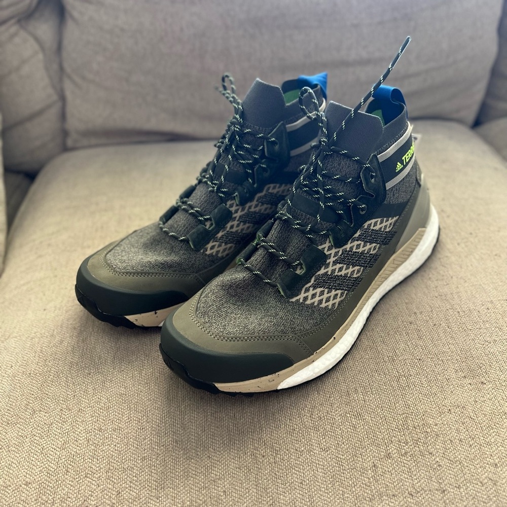Adidas - Picture 7 of 10